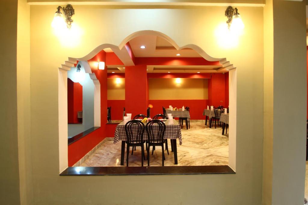Golden Dolma Hotel Дарджилинг Стая снимка
