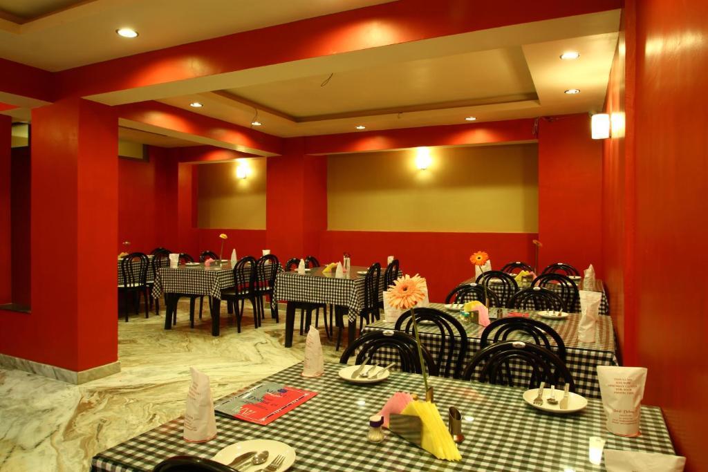 Golden Dolma Hotel Дарджилинг Стая снимка