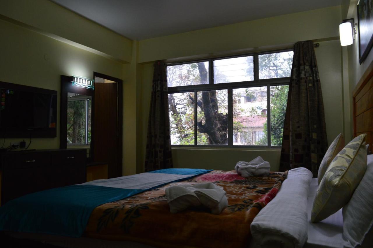 Golden Dolma Hotel Дарджилинг Екстериор снимка